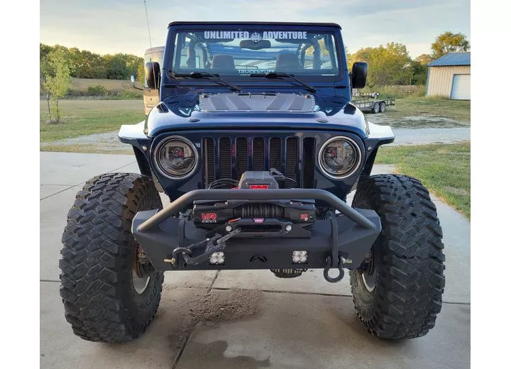 Fab Fours Inc. 97-06 wrangler premium stubby front bumper with pre-runer